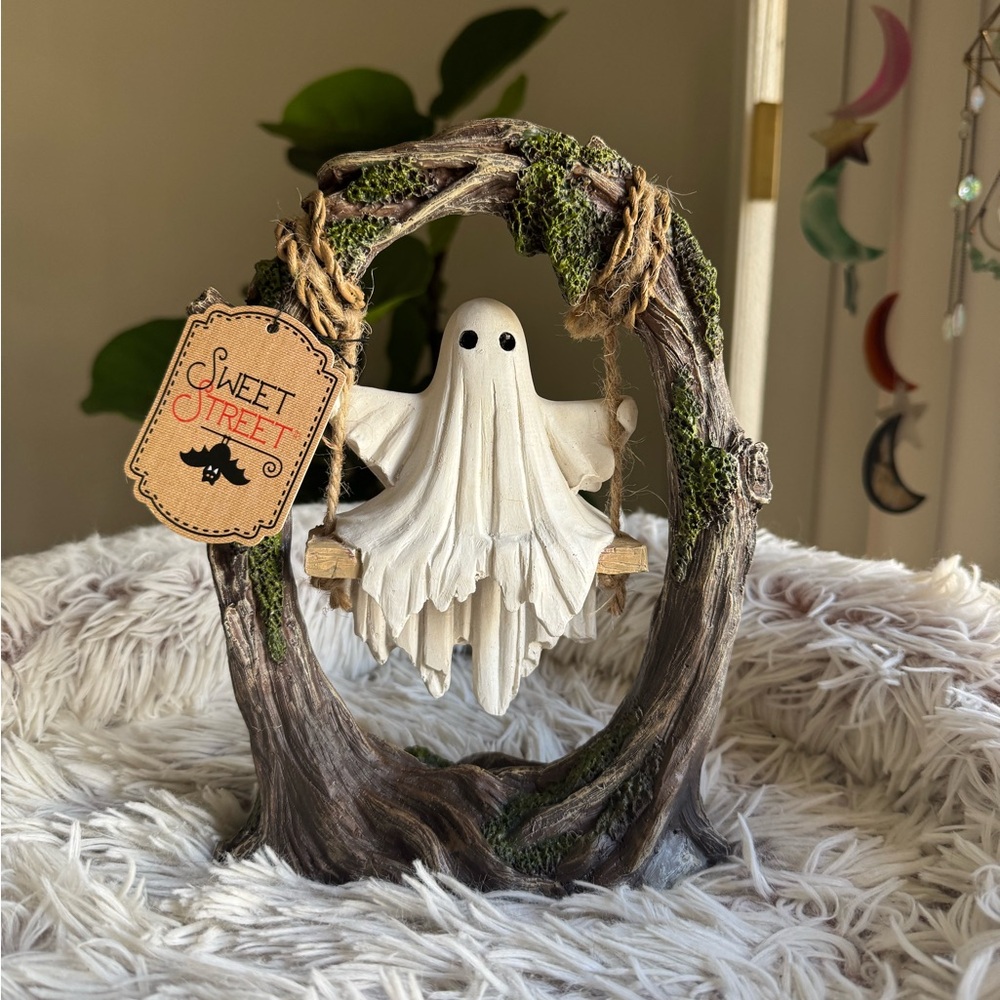 Sweet Street Ghost on Swing Figurine